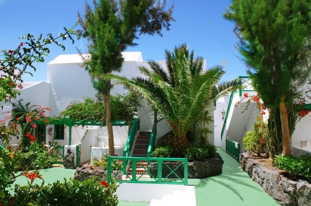 Apartamentos Celeste Costa Teguise Dış mekan fotoğraf
