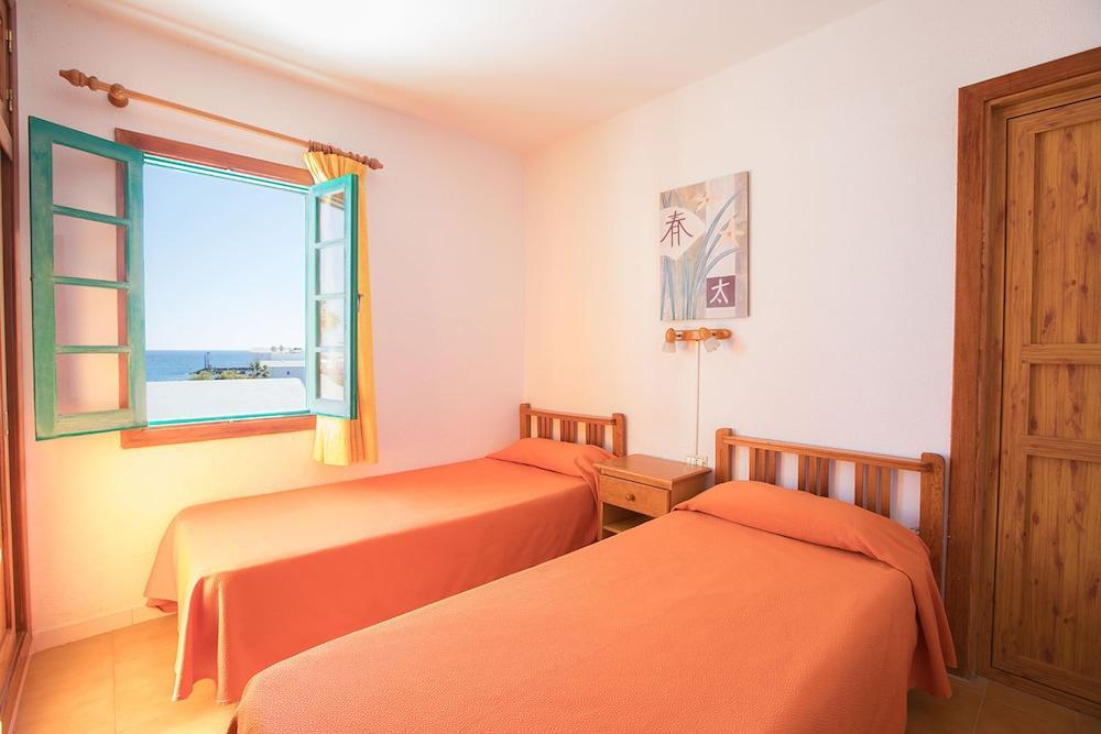 Apartamentos Celeste Costa Teguise Dış mekan fotoğraf